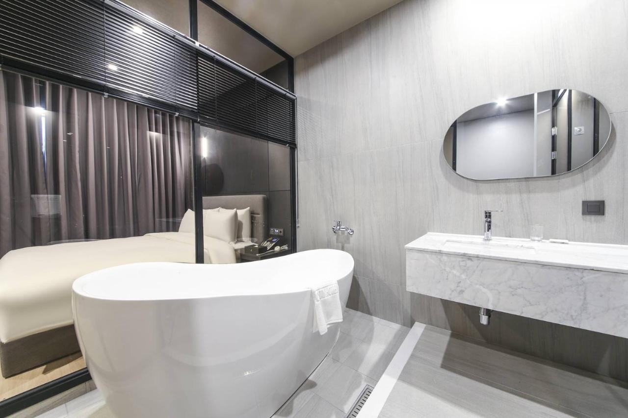 City Hotel The Busan Metro Esterno foto