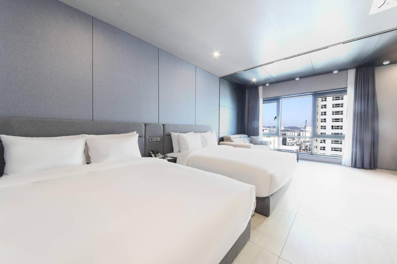 City Hotel The Busan Metro Esterno foto