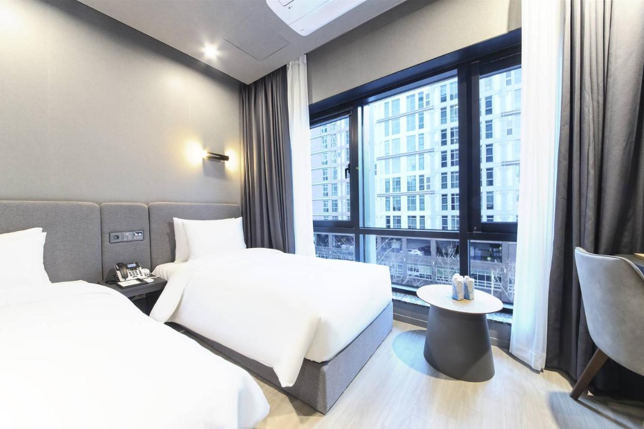 City Hotel The Busan Metro Esterno foto